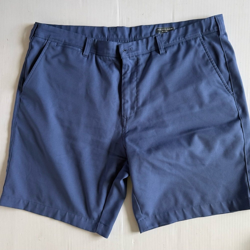 Mizzen + Main Baron Chino‎ Golf Shorts Blue Performance Polyester Size 38 , 9”
